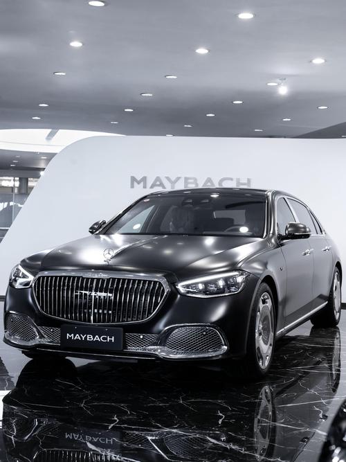 广州145岚图汽车的售后服务让用户无忧出行，迈巴赫未来的豪华车趋势