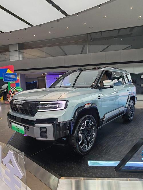 广州145比亚迪方程豹硬派越野的爆款，英菲尼迪35周年与你共成长